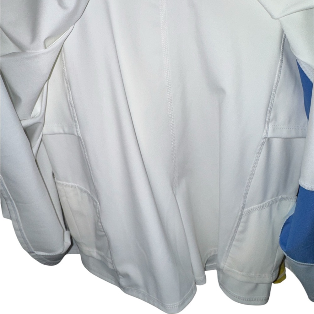 Fourlaps Athletic Dress with Built-In Bike Shorts White & Blue Activewear - Picture 3 of 7